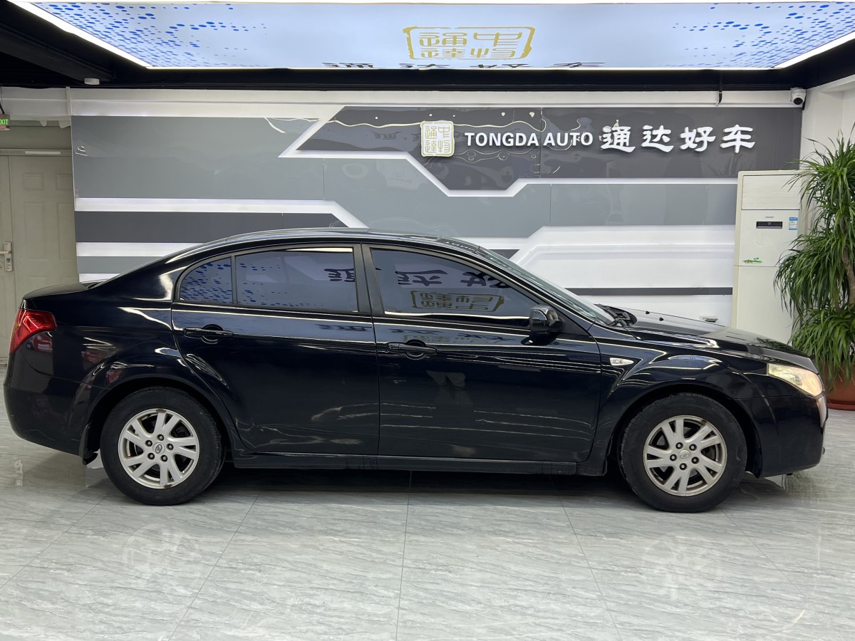 奔騰 B50  2011款 1.6L 手動(dòng)尊貴型圖片