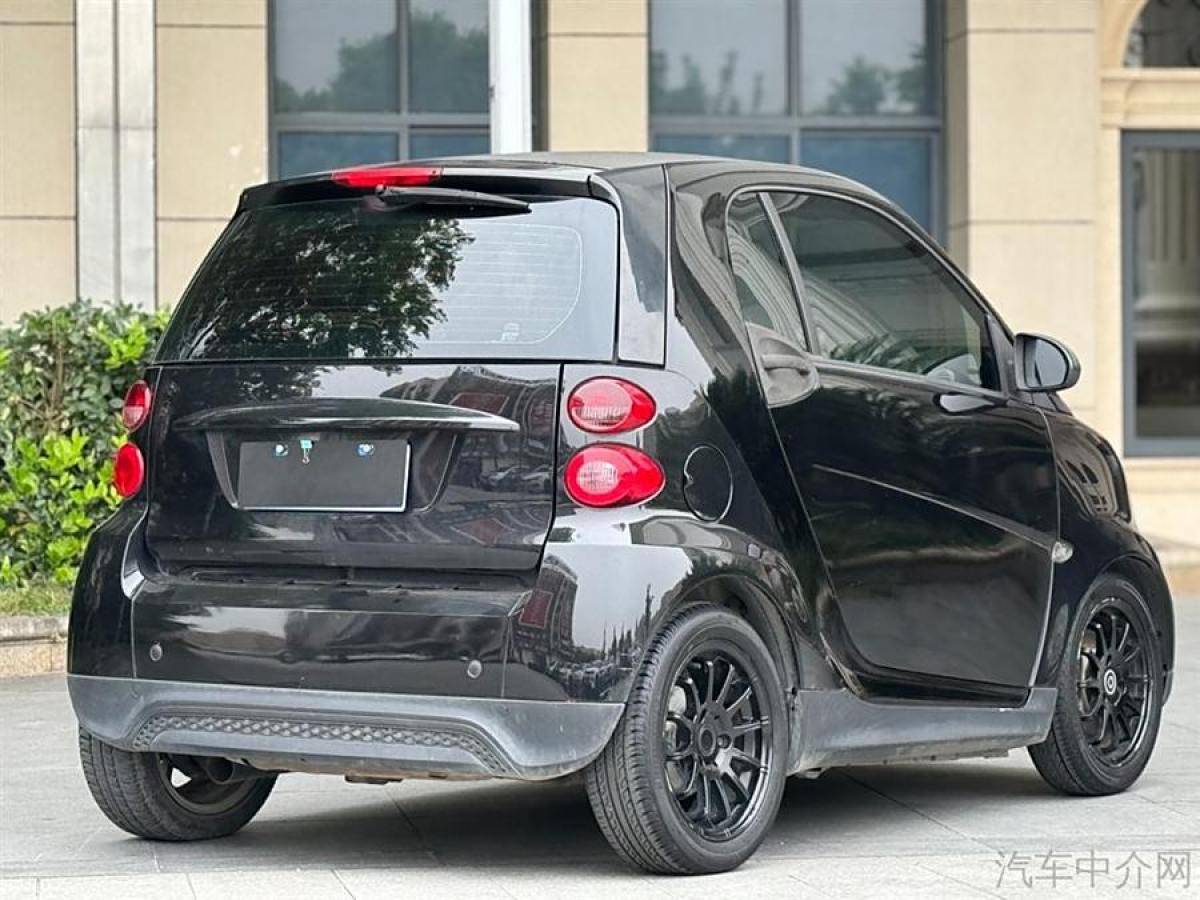 smart fortwo  2013款 1.0 MHD 新年特別版圖片