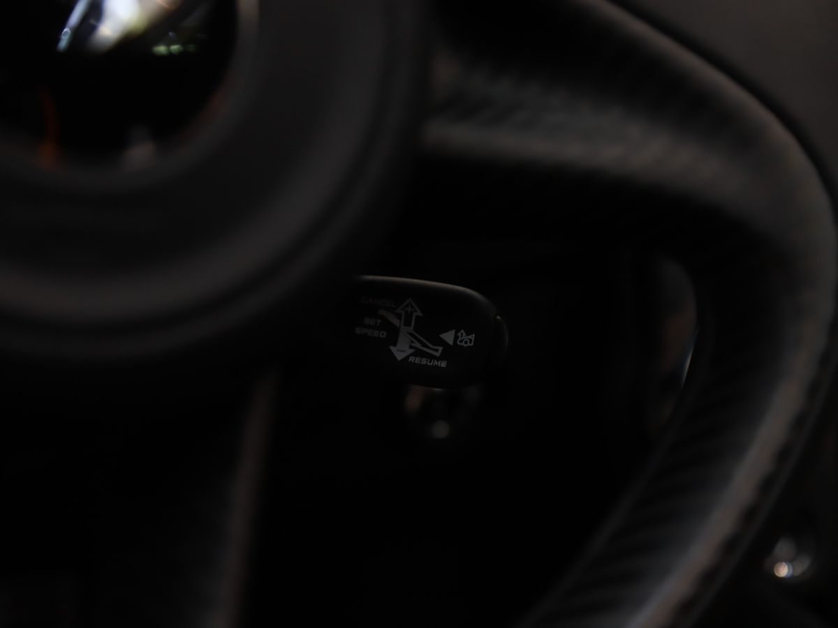 迈凯伦 720S  2019款  4.0T Spider图片