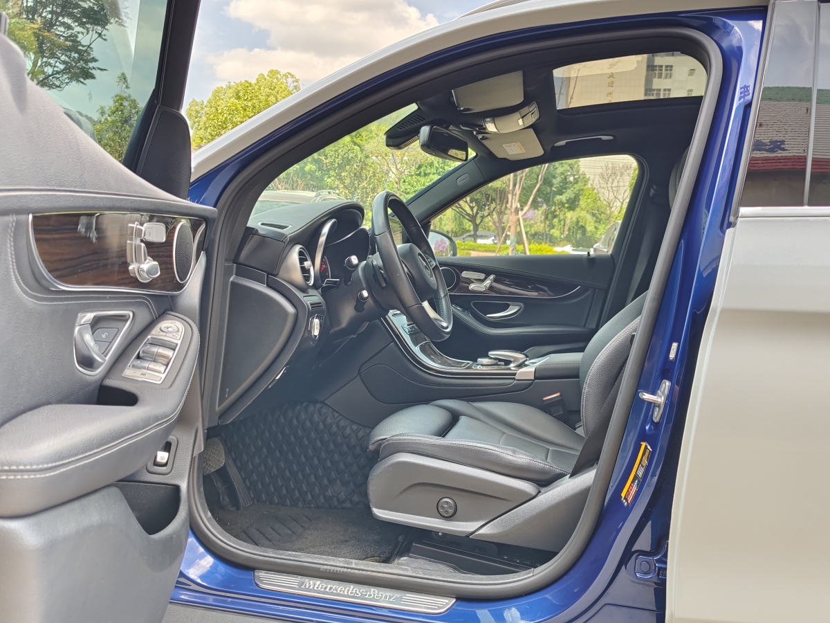 2019年10月奔馳 奔馳GLC  2019款 GLC 260 4MATIC 動感型