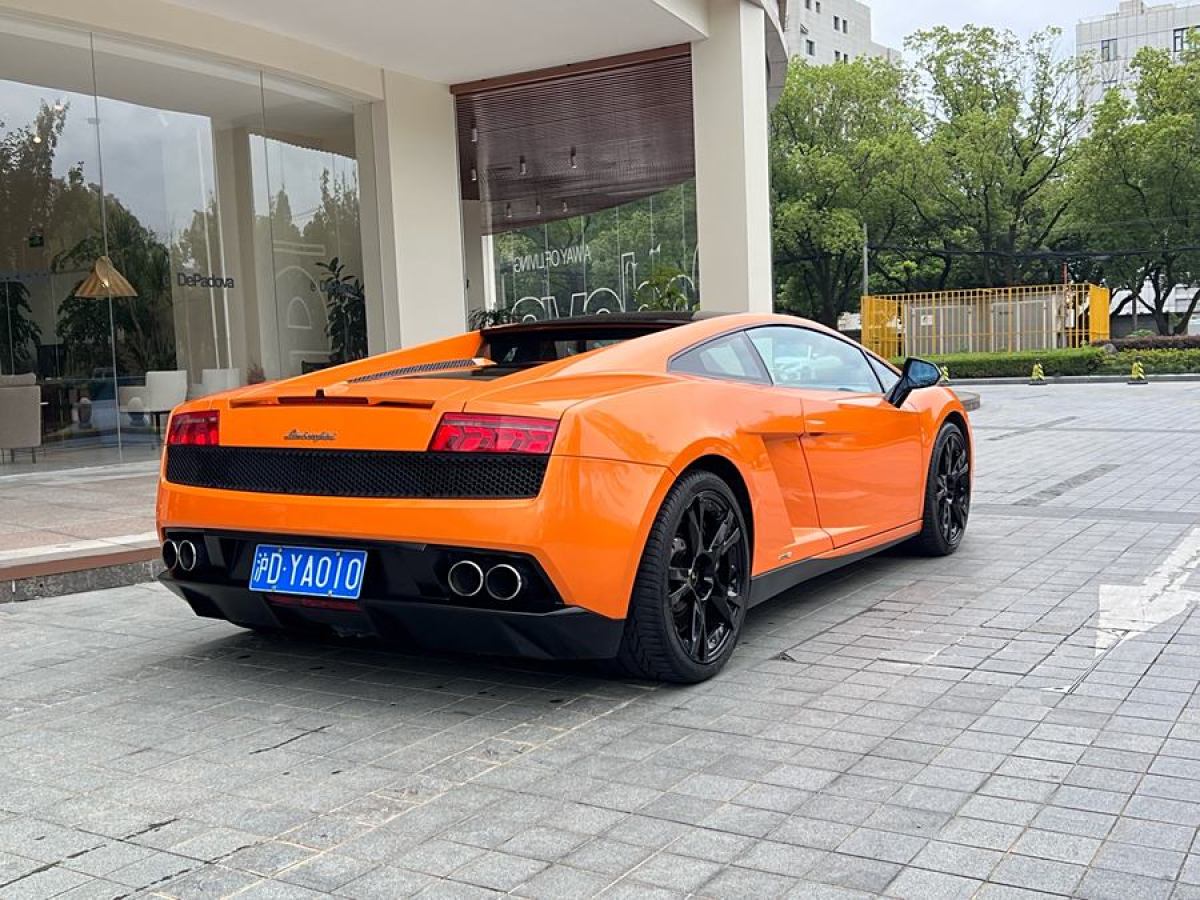 蘭博基尼 Gallardo  2010款 LP 550-2 標(biāo)準(zhǔn)版圖片