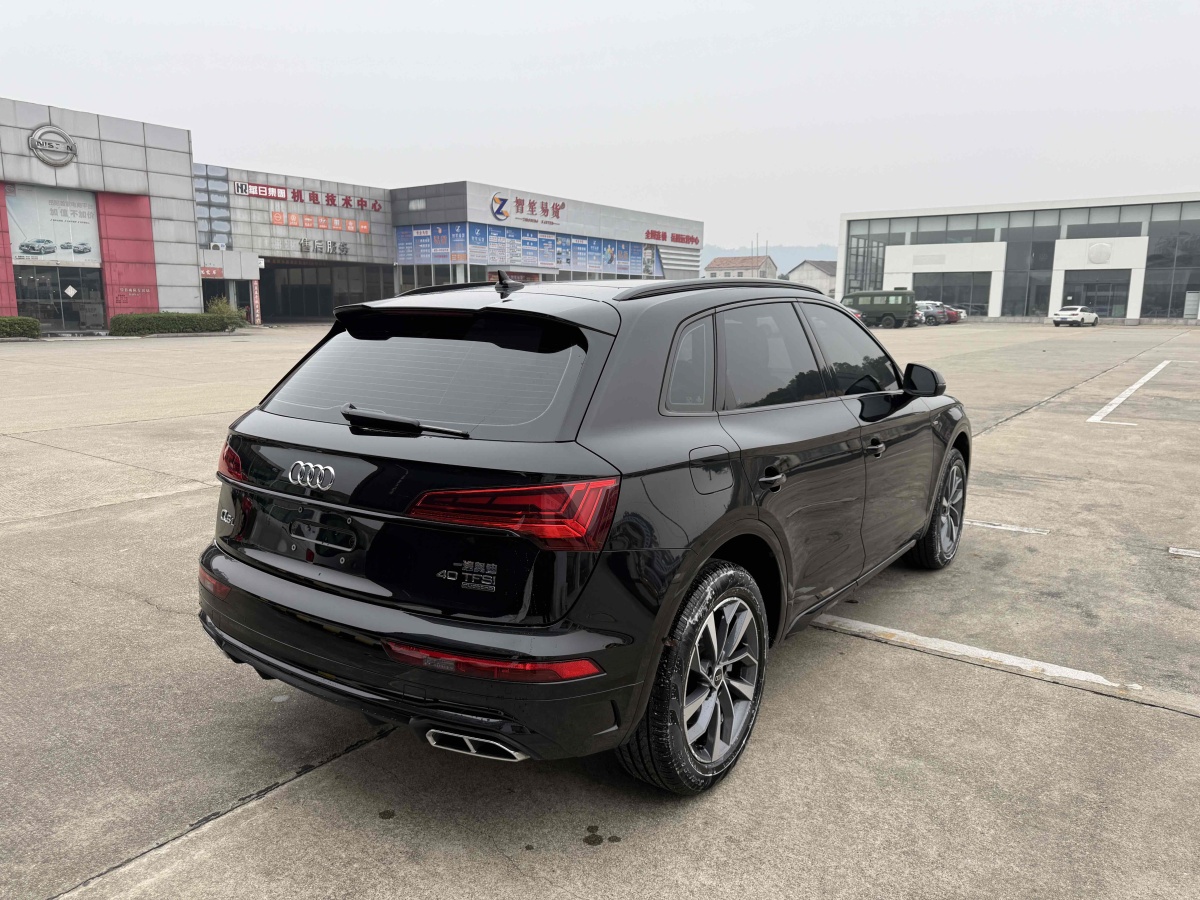 奧迪 奧迪Q5L  2024款 40 TFSI 豪華動感型圖片