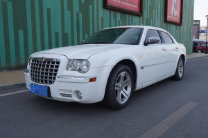 300C 克萊斯勒 2.7L 商務版