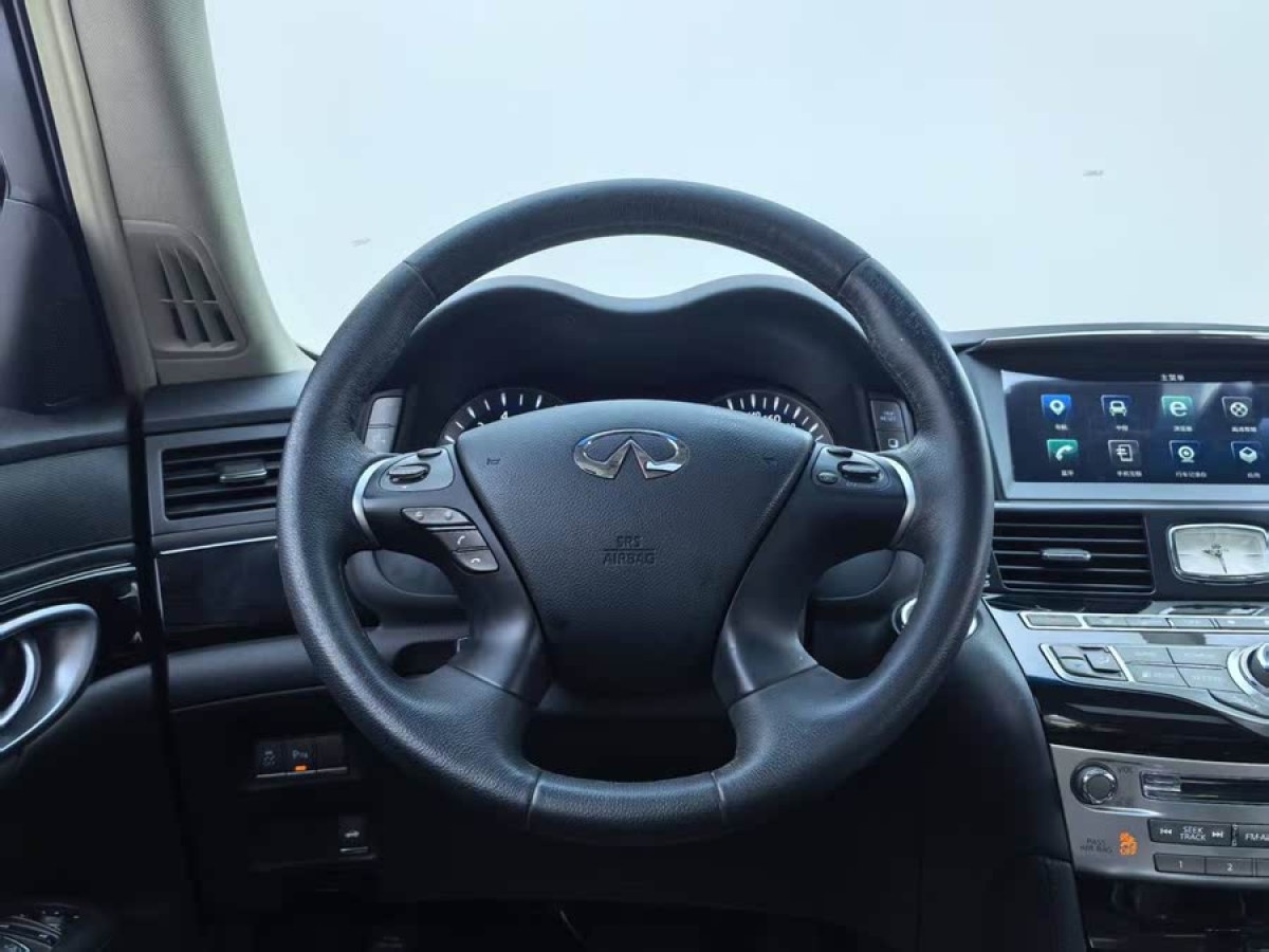 英菲尼迪 Q70  2017款 Q70L 2.5L 精英版圖片