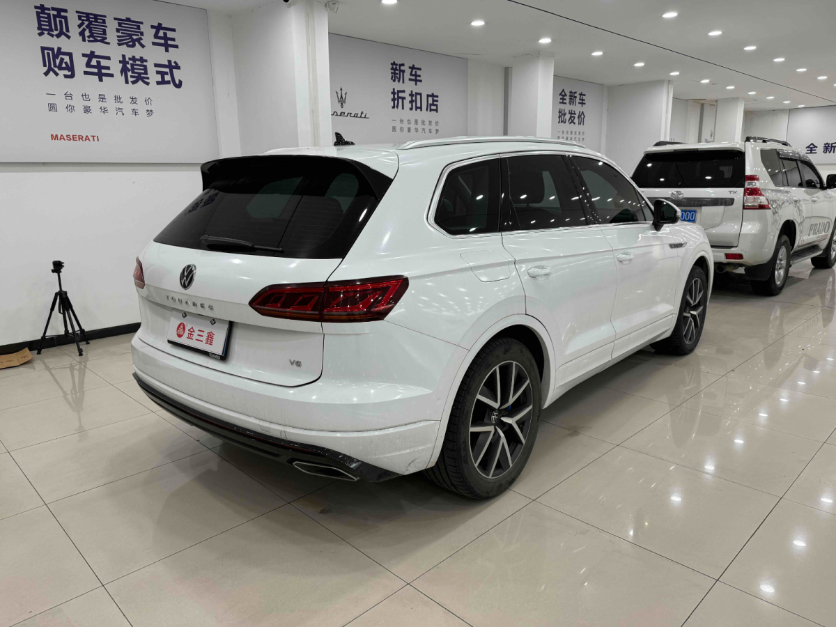 大眾 途銳 2021款 途銳 3.0TSI 銳享版 經(jīng)典運(yùn)動(dòng)套裝圖片