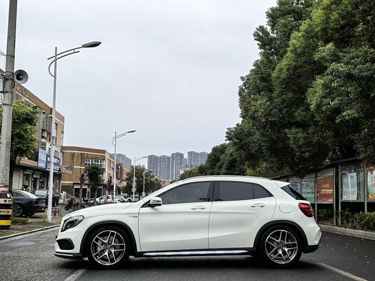 奔馳 奔馳GLA AMG  2015款 AMG GLA 45 4MATIC圖片