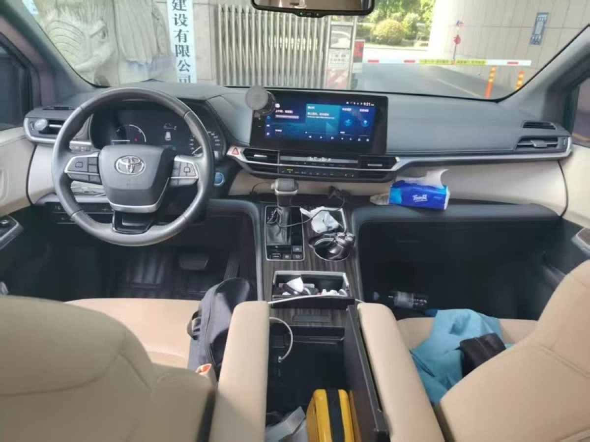 豐田 賽那SIENNA  2021款 2.5L混動 尊貴版圖片