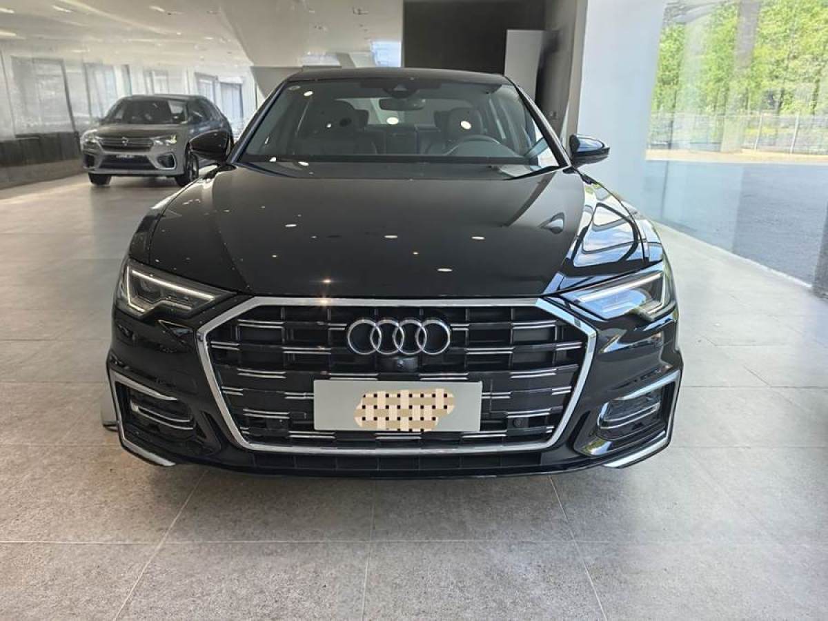 奧迪 奧迪A6L  2024款 45 TFSI quattro 臻選致雅型圖片