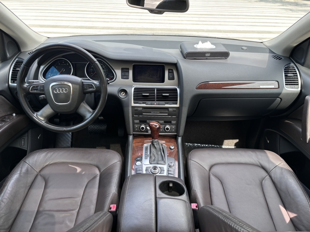 奧迪 奧迪Q7  2010款 3.6 FSI quattro 基本型圖片