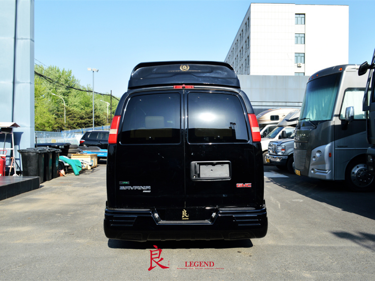 2011年1月GMC SAVANA  2011款 5.3L 商务之星7座