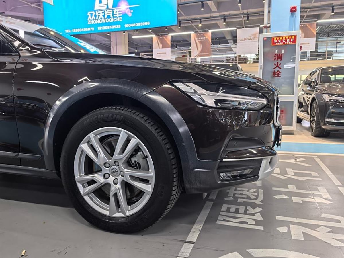 沃爾沃 V90  2019款  Cross Country T5 AWD 智遠(yuǎn)版 國(guó)VI圖片