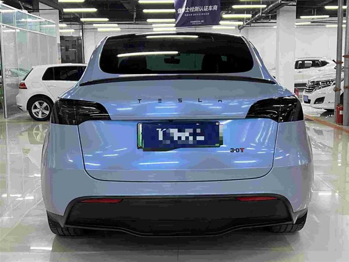 特斯拉 Model 3  2022款 后輪驅(qū)動(dòng)版圖片