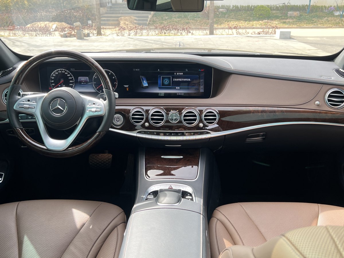 2019年5月奔驰 奔驰S级  2019款 S 350 L 豪华型