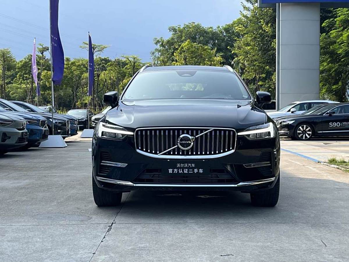 沃爾沃 XC60新能源  2024款 T8 插電混動 長續(xù)航四驅智雅豪華版圖片