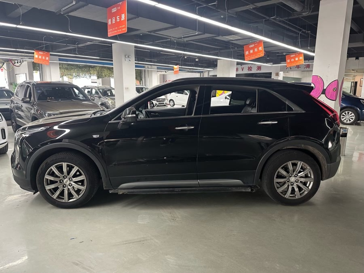 凱迪拉克 XT4  2018款 28T 兩驅(qū)領(lǐng)先型圖片