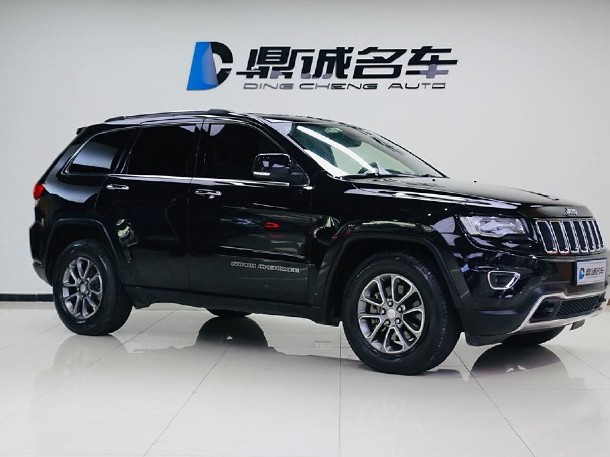 Jeep 大切諾基  2014款 3.0L 舒享導航版圖片