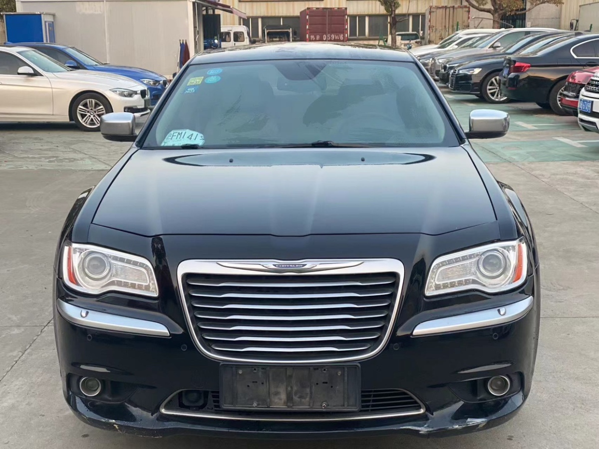 克莱斯勒 300C  2014款 3.0L 卓越版图片