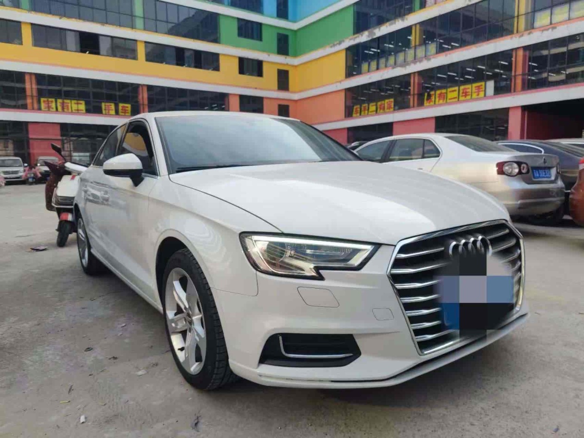 奧迪 奧迪A3  2019款 Limousine 35 TFSI 時(shí)尚型 國(guó)VI圖片