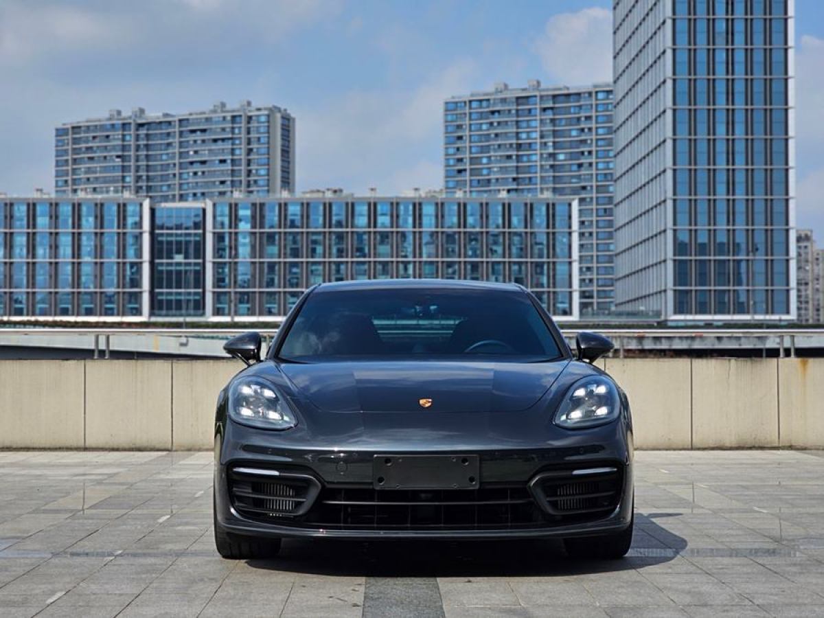 保時(shí)捷 Panamera  2023款 Panamera 行政加長(zhǎng)版 2.9T圖片