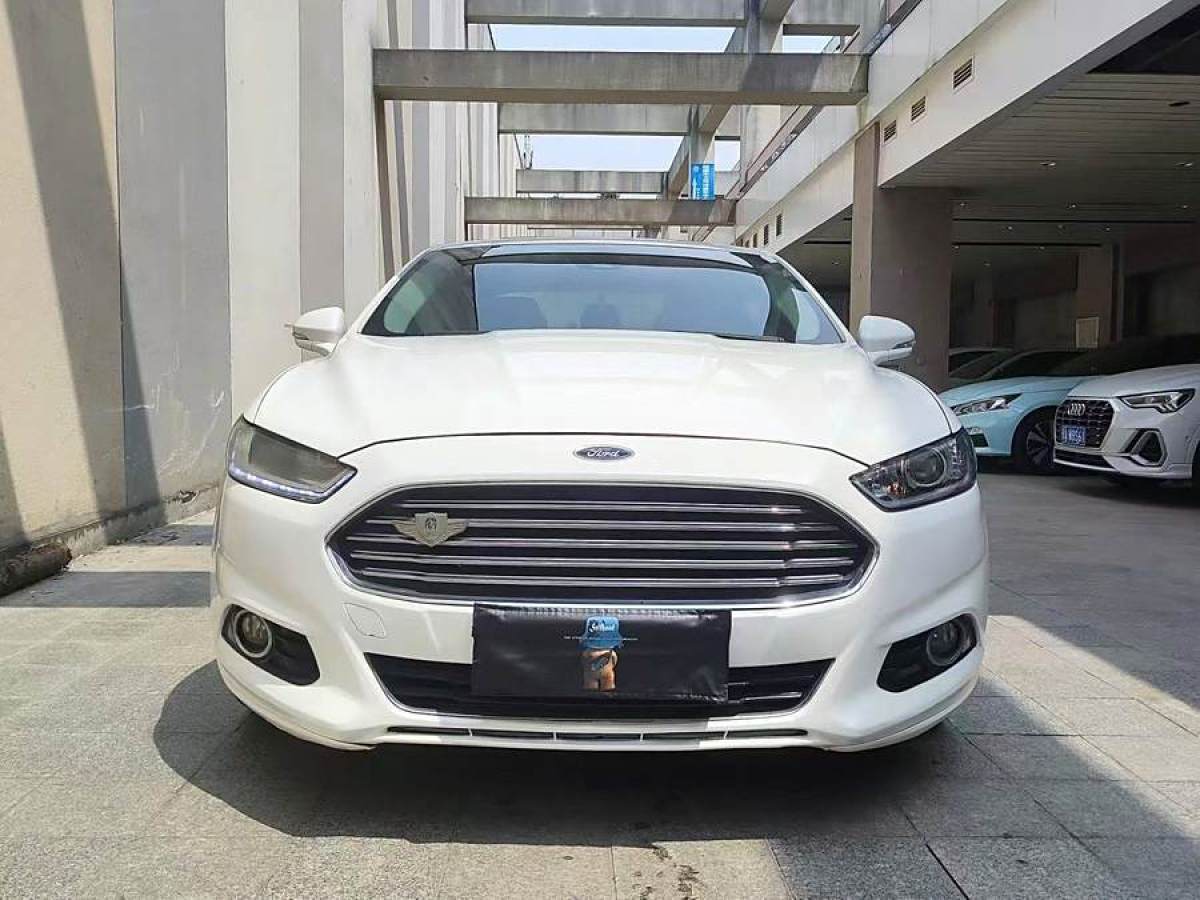 福特 蒙迪歐  2013款 2.0L GTDi200時(shí)尚型圖片