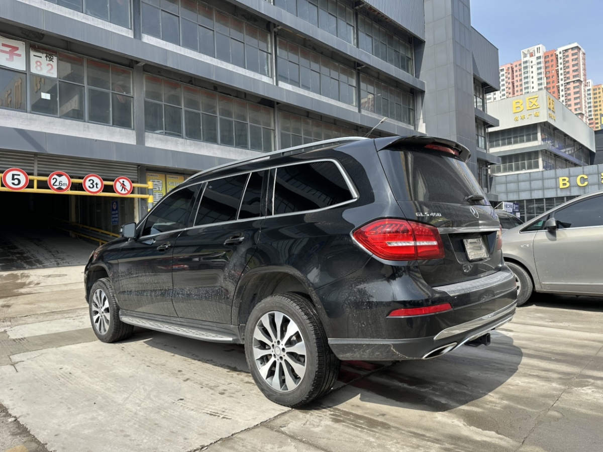 奔馳 奔馳GLS  2018款 GLS450 4MATIC 3.0T 美規(guī)版圖片