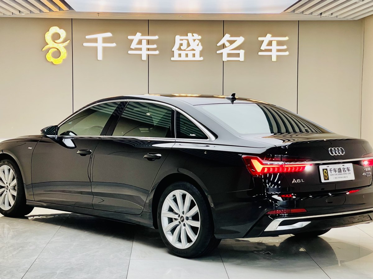 奧迪 奧迪A6L  2024款 45 TFSI 臻選動感型圖片