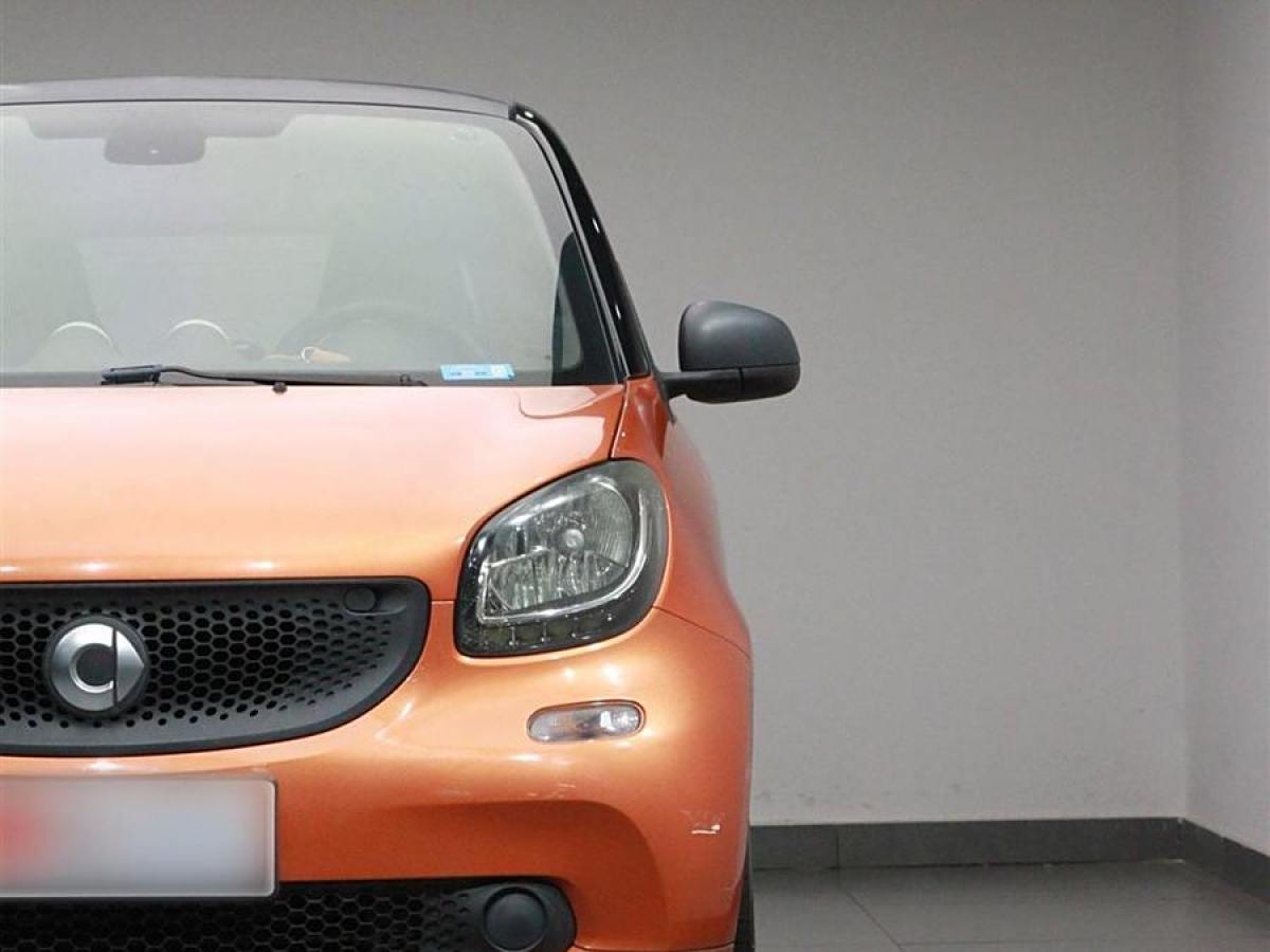 smart fortwo  2015款 1.0L 52千瓦硬頂靈動(dòng)版圖片