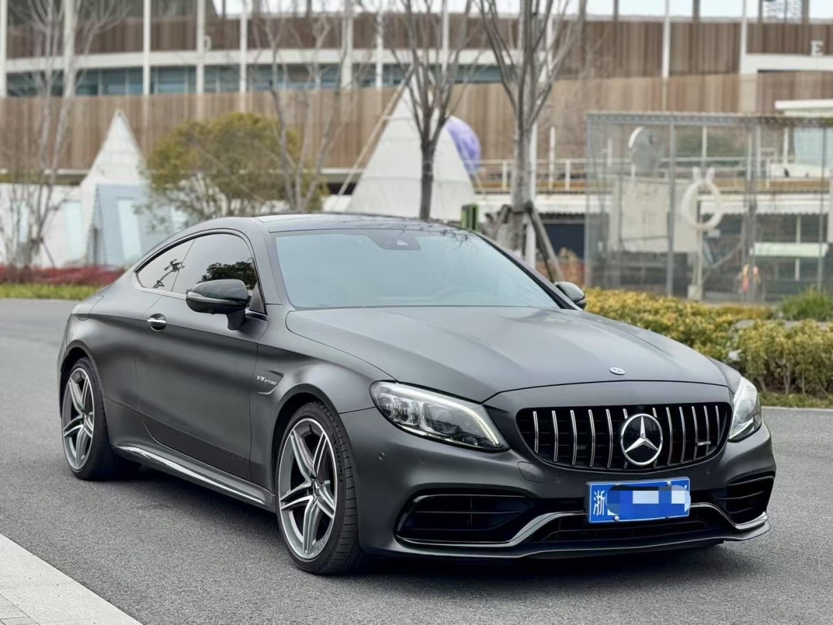 奔馳 奔馳C級(jí)AMG  2019款 AMG C 63 轎跑車圖片