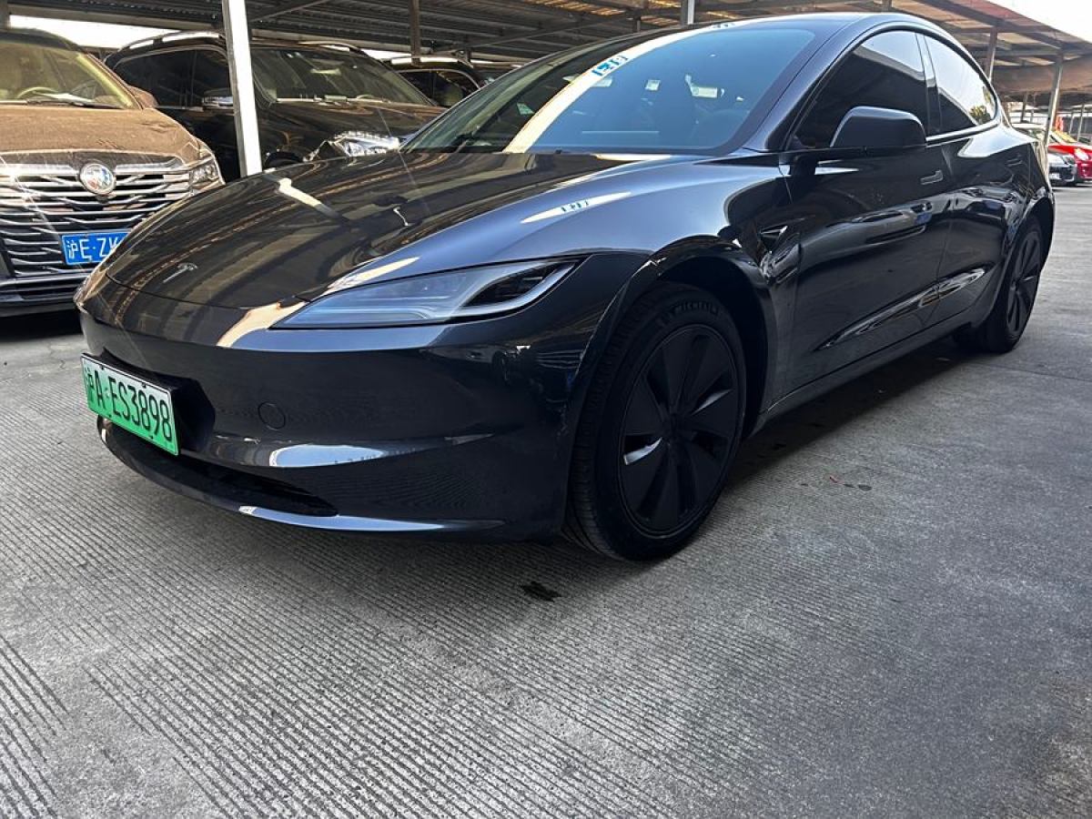 特斯拉 Model Y  2023款 后輪驅(qū)動(dòng)版圖片