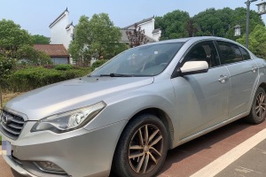 B50 奔騰 1.6L 自動豪華型
