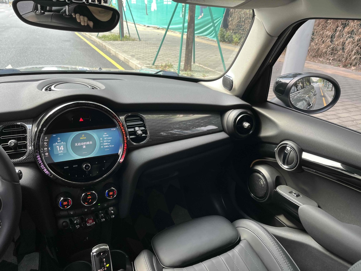 MINI MINI  2022款 2.0T COOPER S 執(zhí)迷特別版圖片