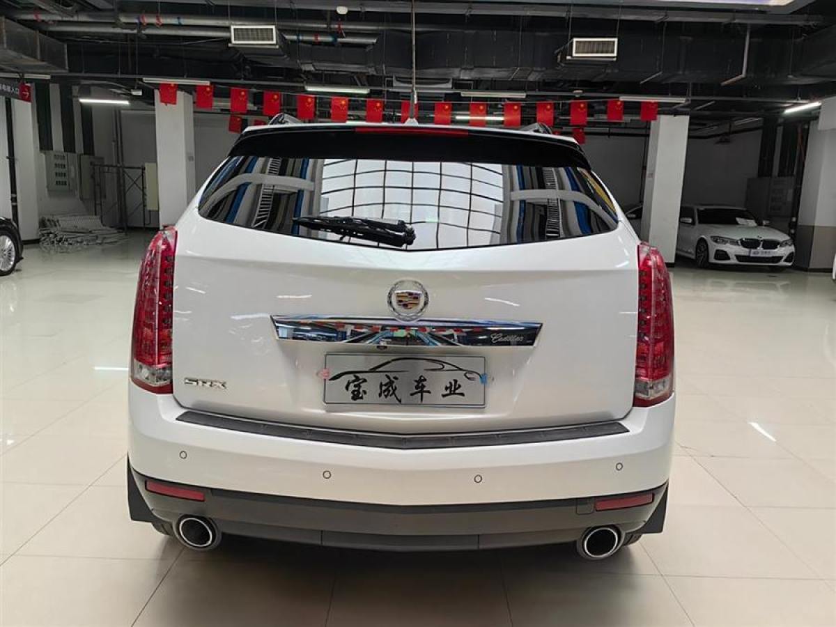 凱迪拉克 SRX  2012款 3.0L 領(lǐng)先型圖片