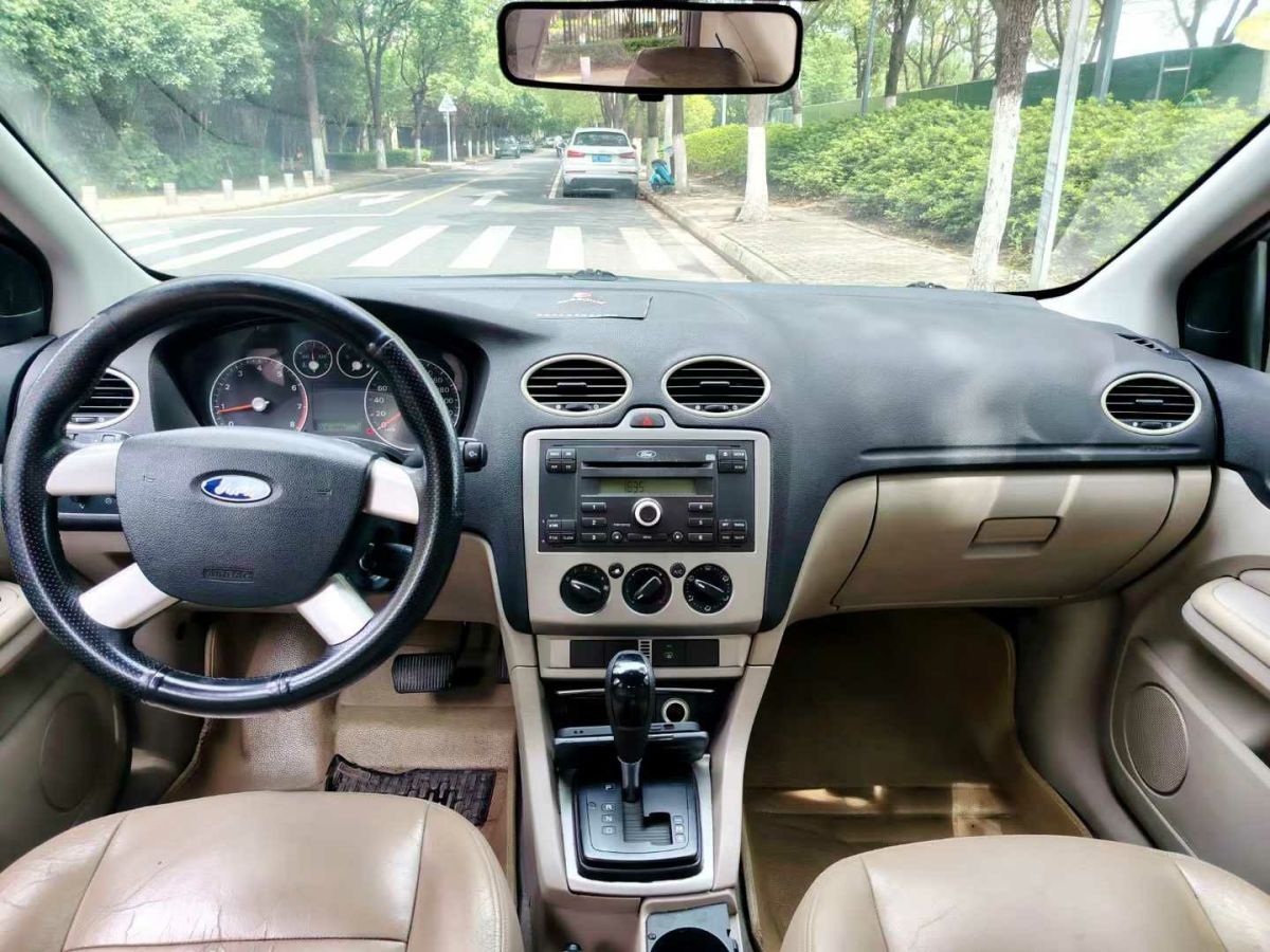 福特 ?？怂? 2006款 兩廂 1.8L 自動時尚型圖片