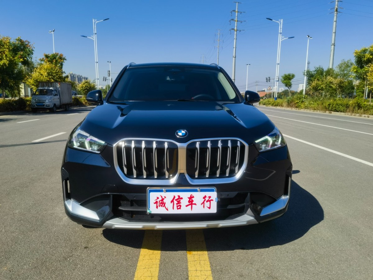 寶馬 寶馬X1  2023款 xDrive25Li X設(shè)計套裝圖片