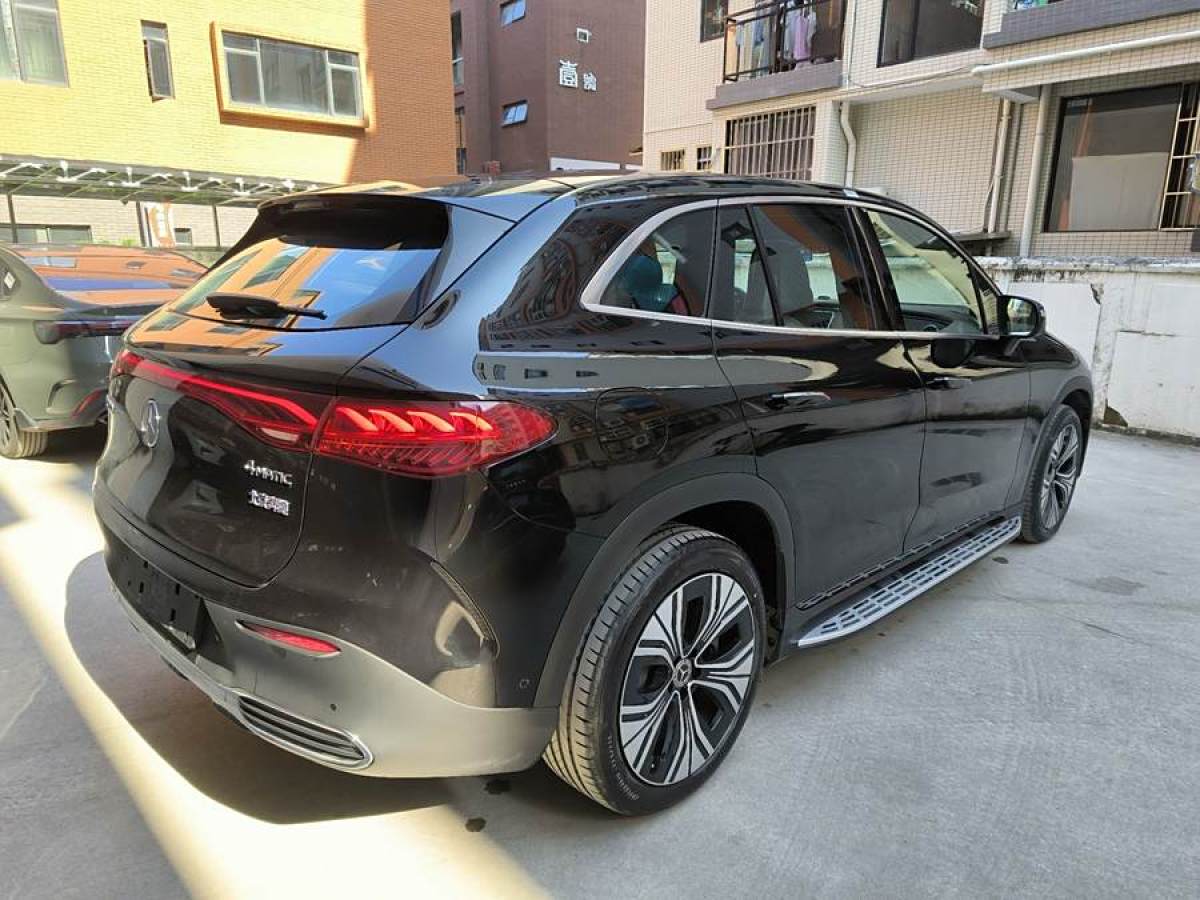 奔馳 奔馳EQE SUV  2024款 500 4MATIC 豪華版圖片