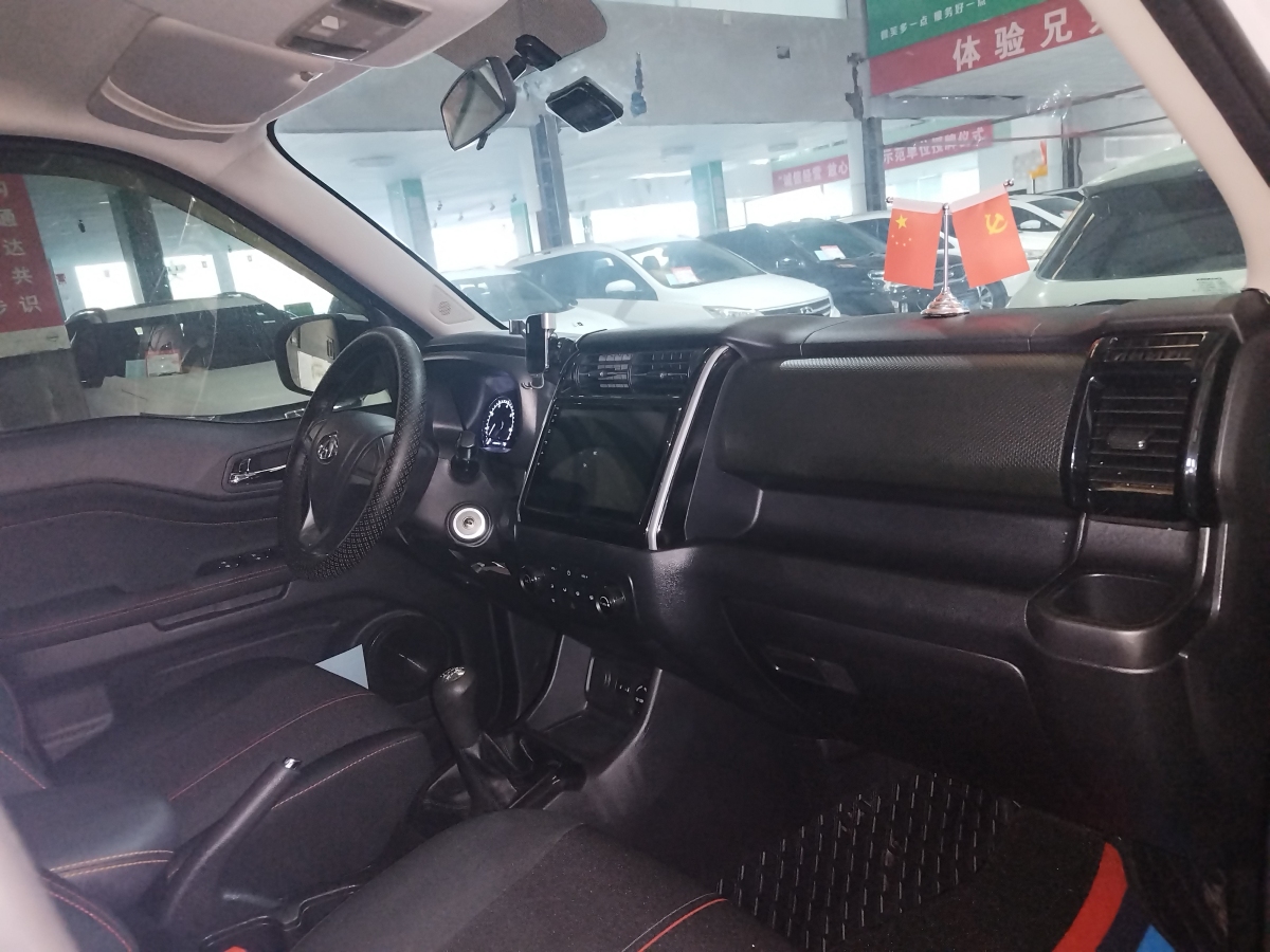 长安欧尚 X70A  2019款 1.5L 手动舒适型 国VI图片
