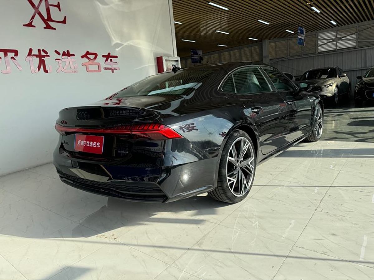 奧迪 奧迪A7L  2023款 45 TFSI quattro S-line 黑武士版圖片