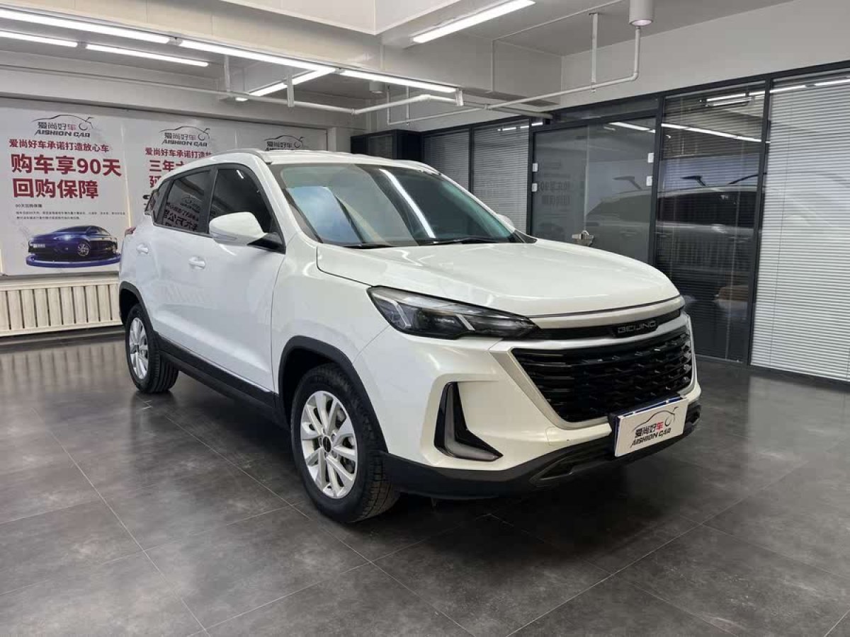 北汽紳寶 BEIJING-X3  2019款 1.5L 手動(dòng)榮耀版圖片