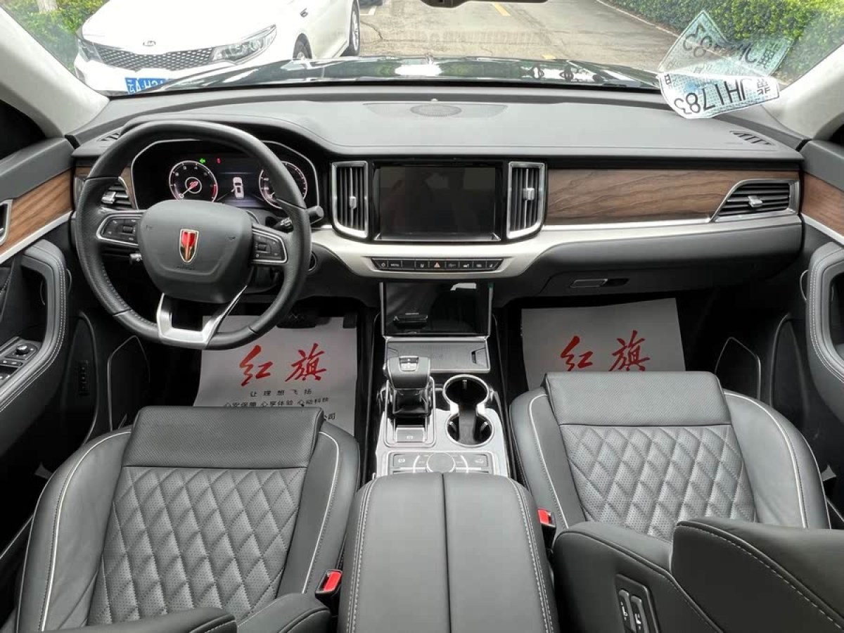 紅旗 HS7  2022款 2.0T DCT兩驅(qū)智聯(lián)旗享版 七座圖片