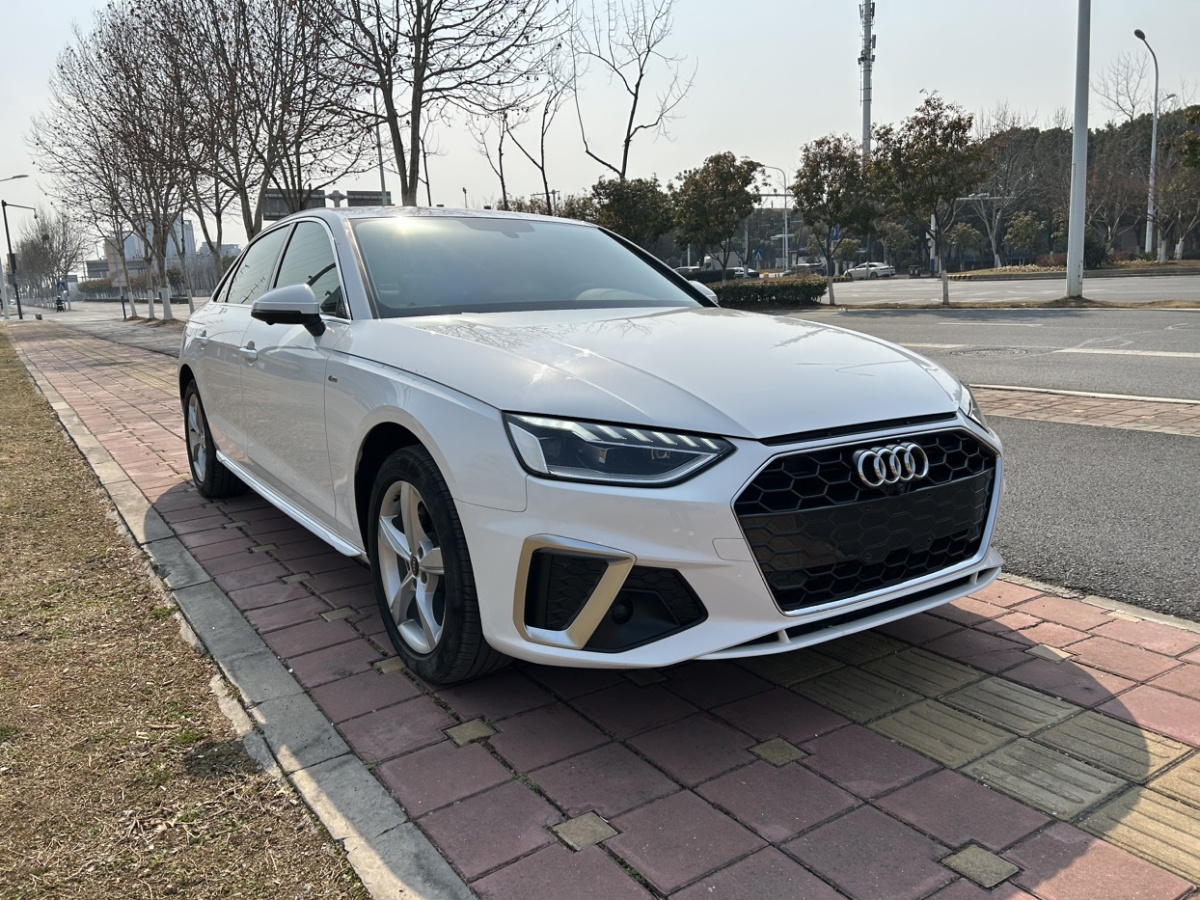 奧迪 奧迪A4L  2022款 35 TFSI 時尚動感型圖片