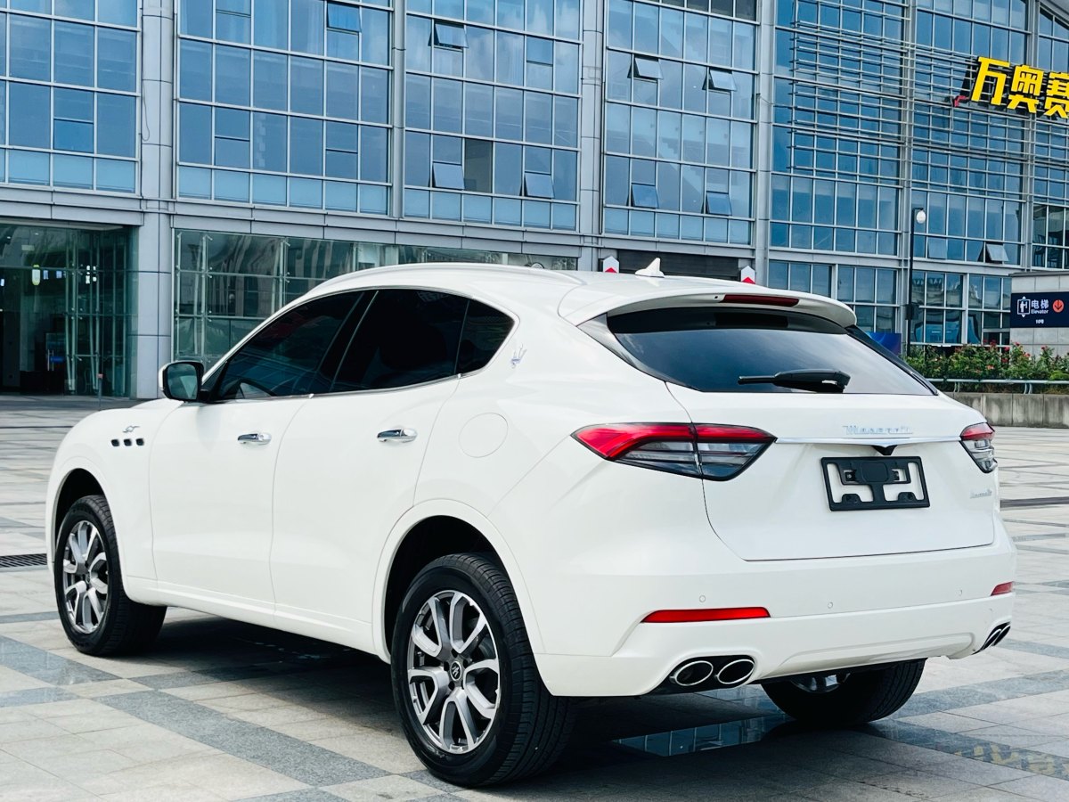 瑪莎拉蒂 Levante  2022款 2.0T GT鋒芒版圖片