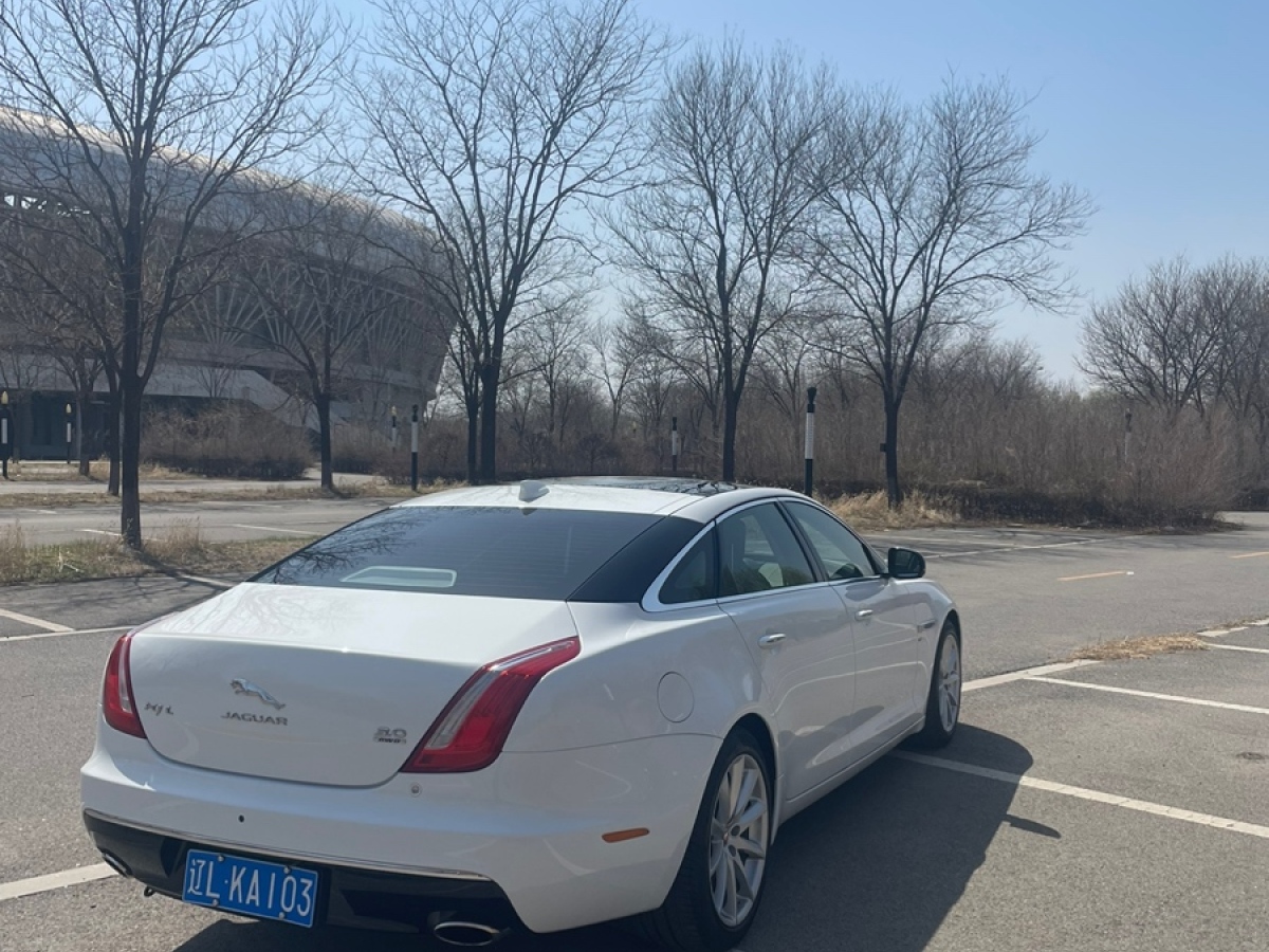 捷豹 XJ  2016款 XJL 3.0 SC 四驱全景商务版图片