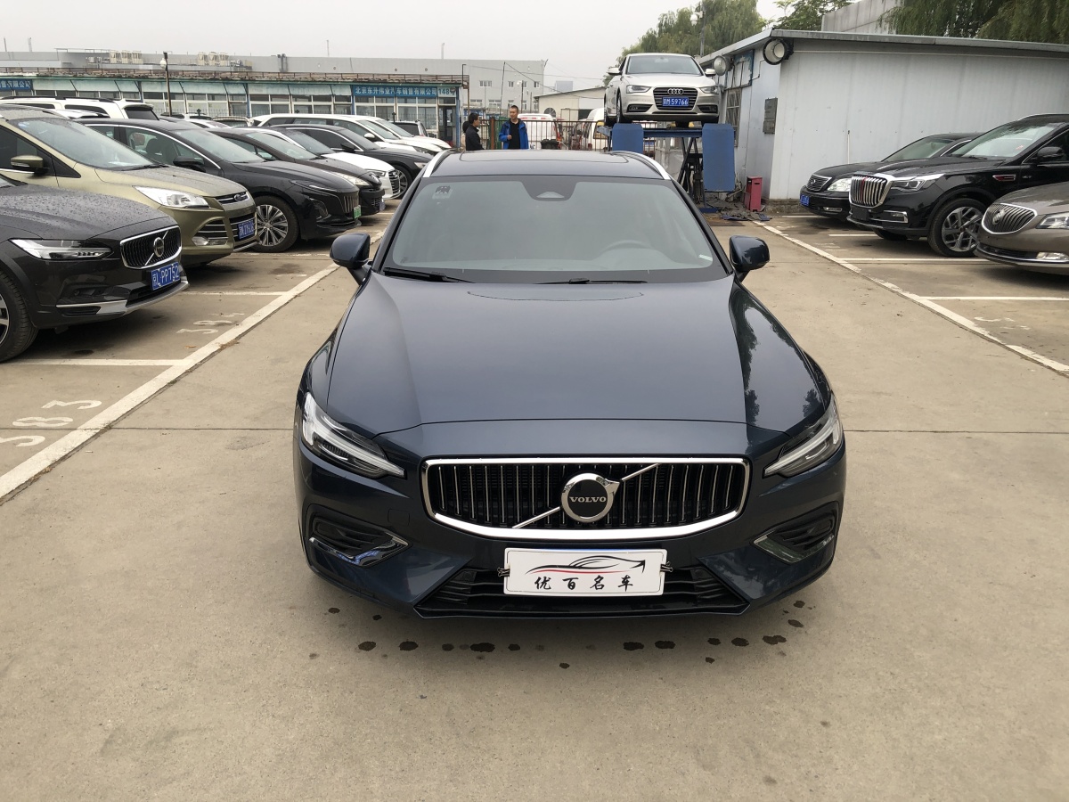 2024年1月沃爾沃 V60  2024款 B5 智遠豪華版