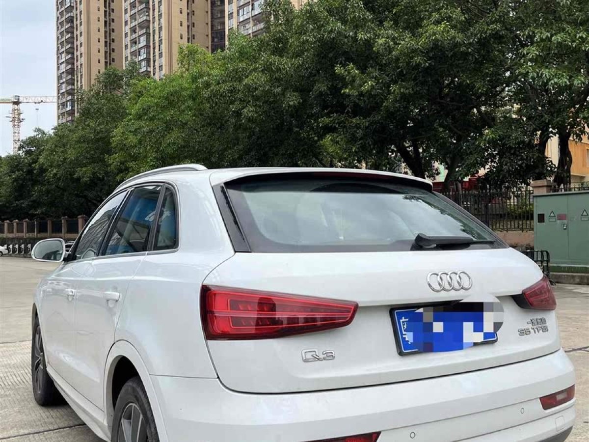 奧迪 奧迪Q3  2018款 30周年年型 30 TFSI 時(shí)尚型圖片