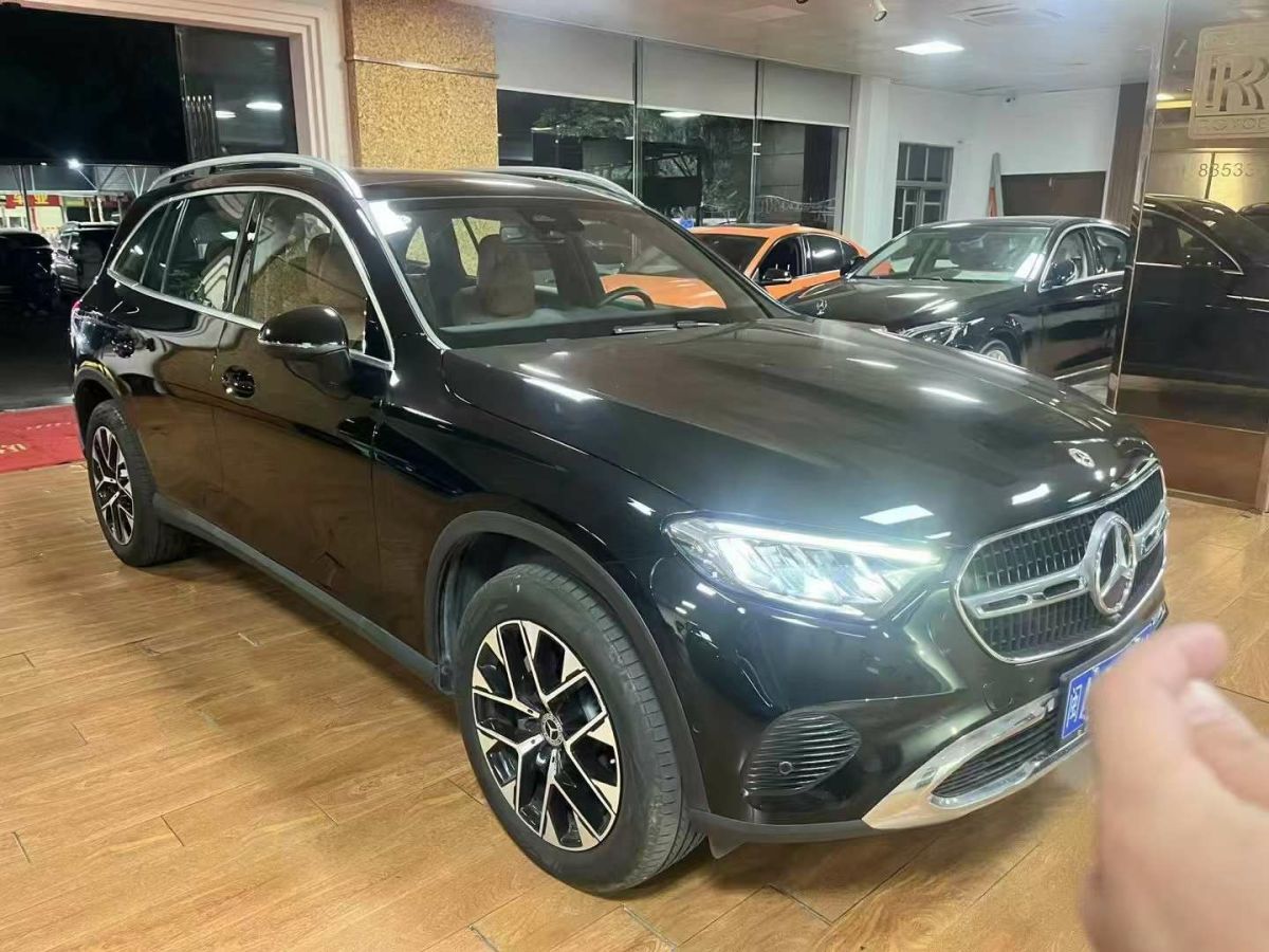 奔馳 奔馳GLC  2023款 GLC 300 4MATIC 轎跑SUV圖片