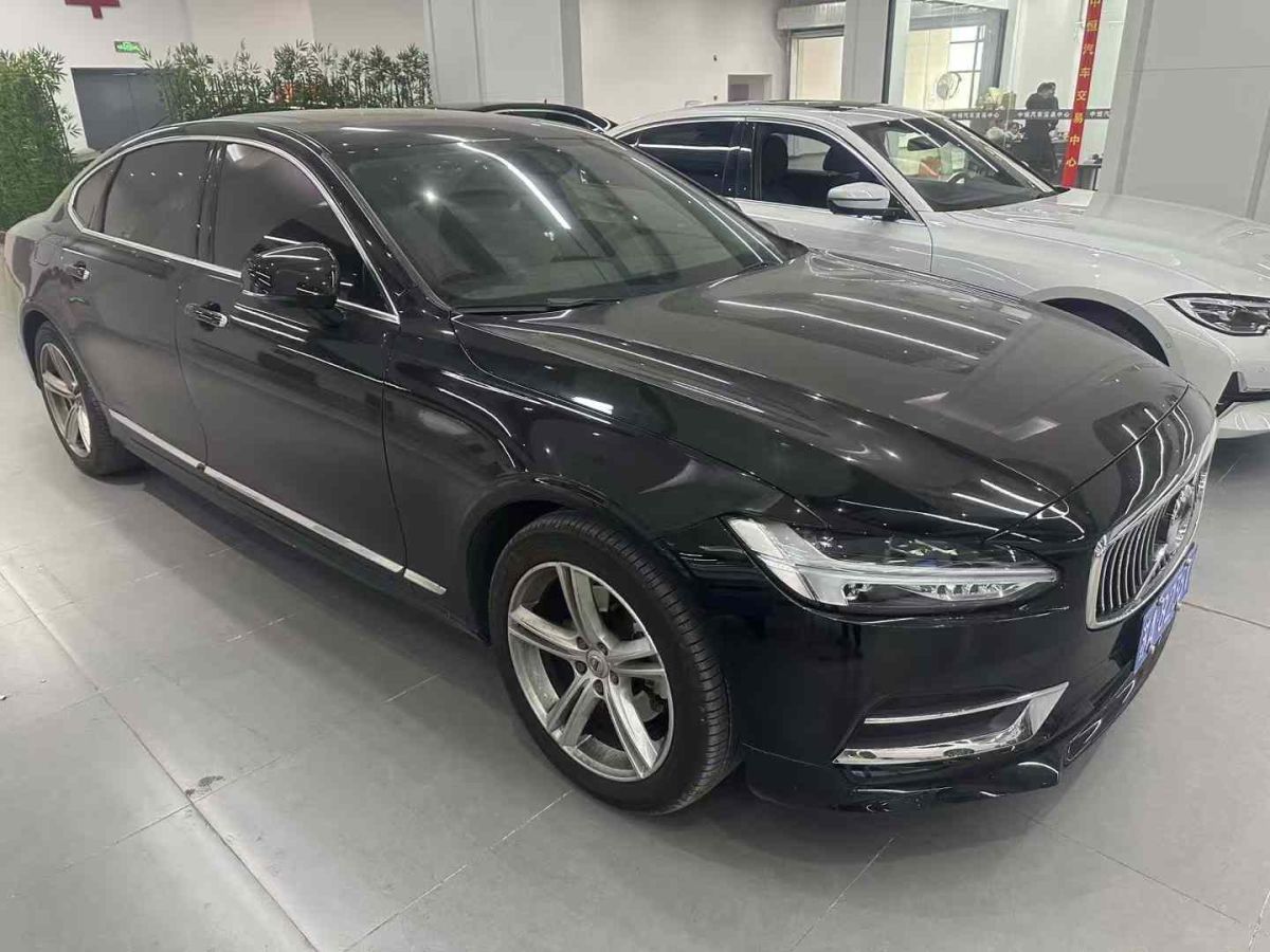 沃爾沃 S90  2019款 T4 智逸版圖片