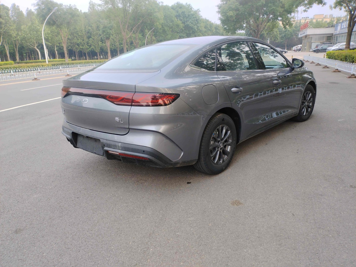 比亞迪 秦L  2024款 DM-i 80KM領(lǐng)先型圖片