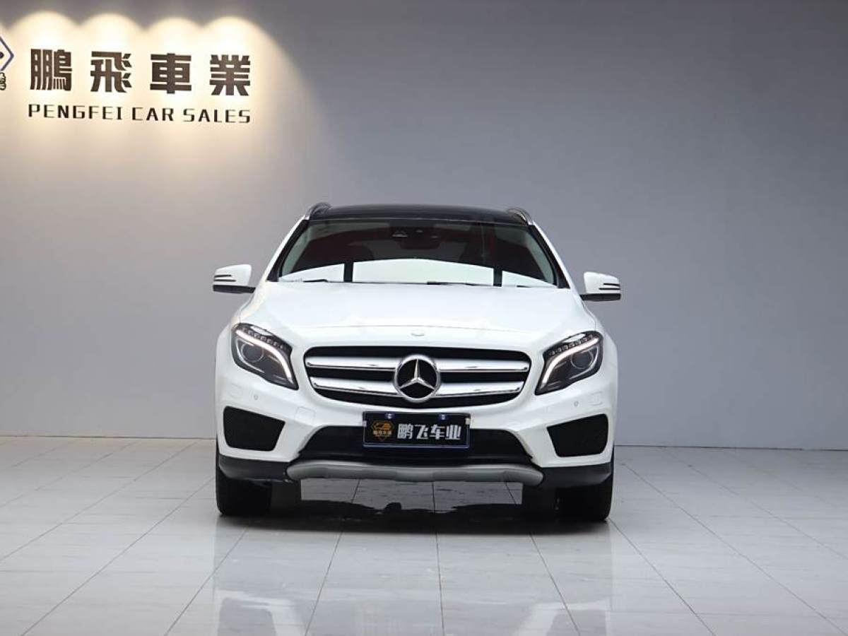 奔馳 奔馳GLA  2016款 GLA 220 4MATIC 時(shí)尚型圖片