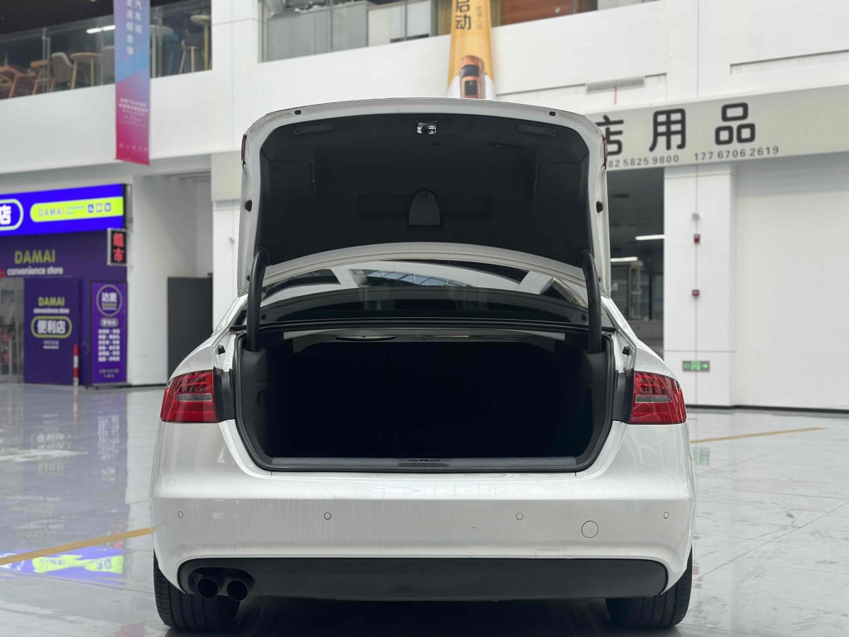 奥迪 奥迪A4L  2013款 35 TFSI 自动标准型图片