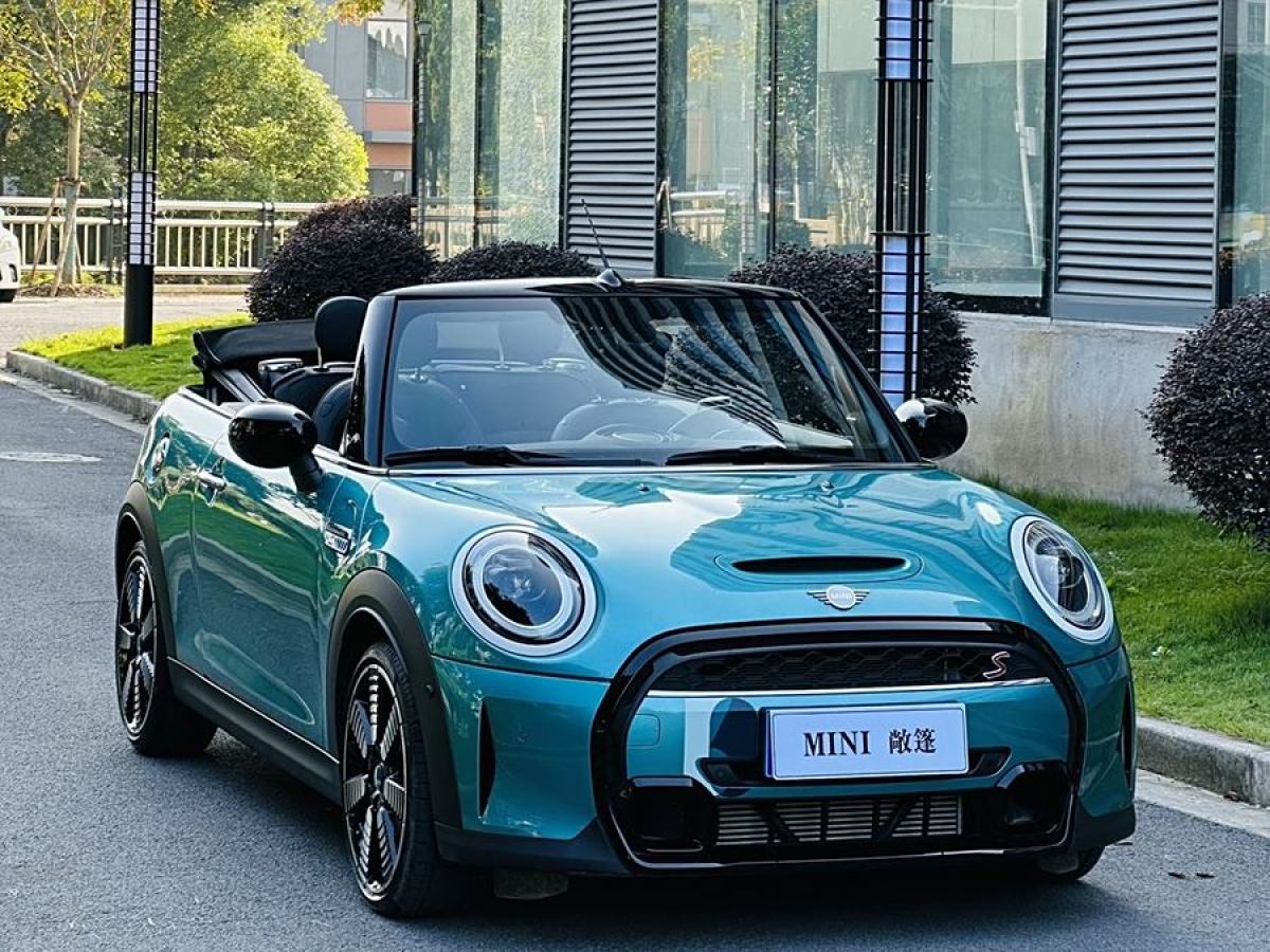 MINI MINI  2023款 2.0T COOPER S CABRIO 藝術(shù)家圖片